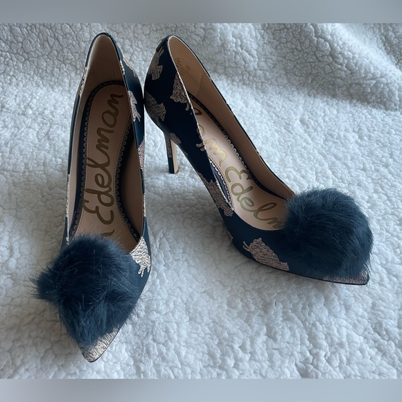 Sam Eldemen- sexy Pom Pom brocade heels - Picture 2 of 6